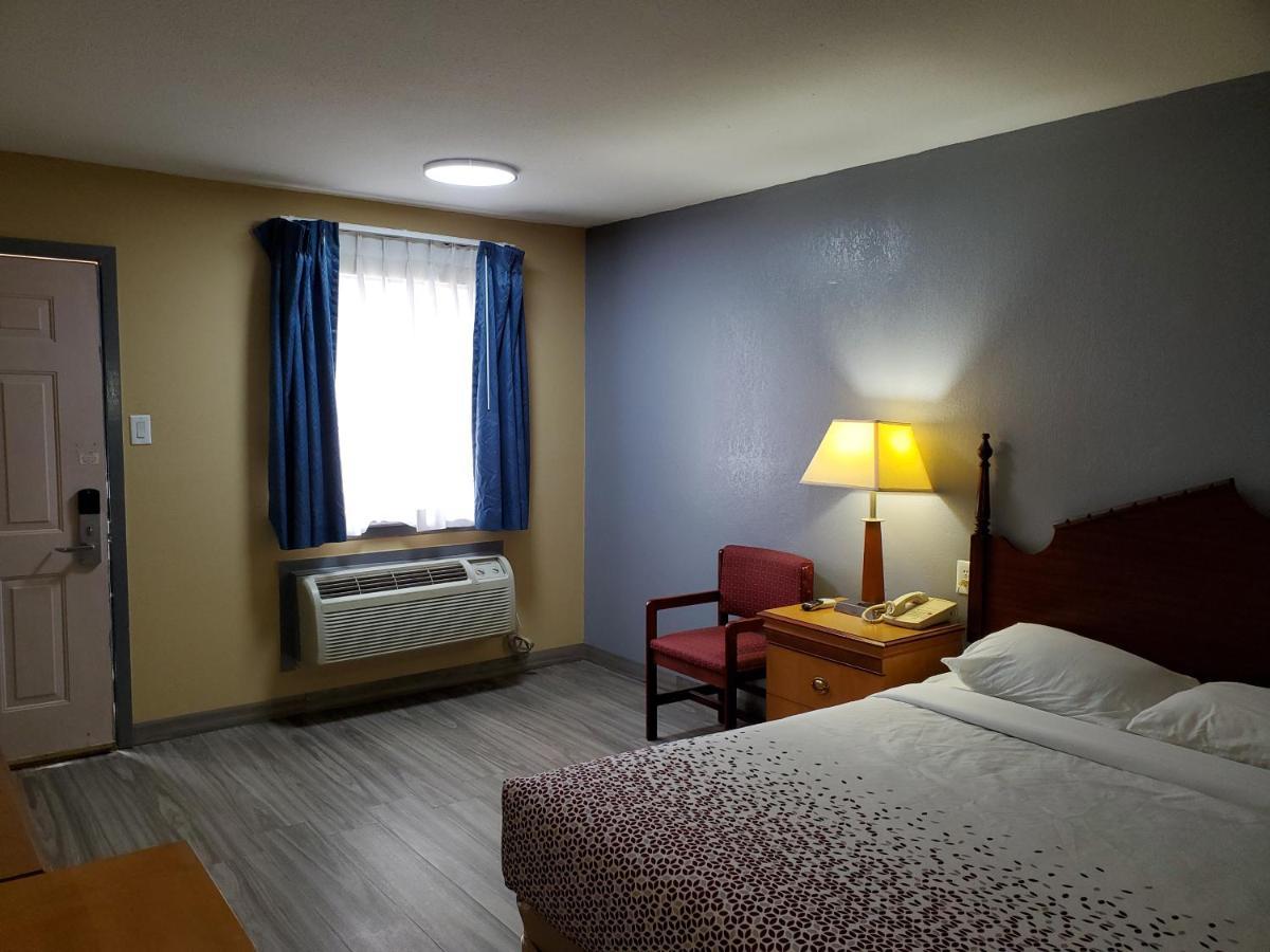 Travel Inn Hazen Exterior photo