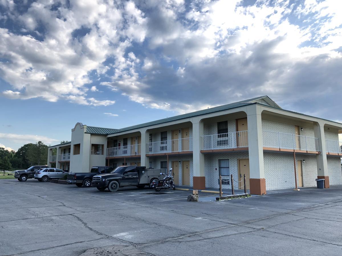 Travel Inn Hazen Exterior photo